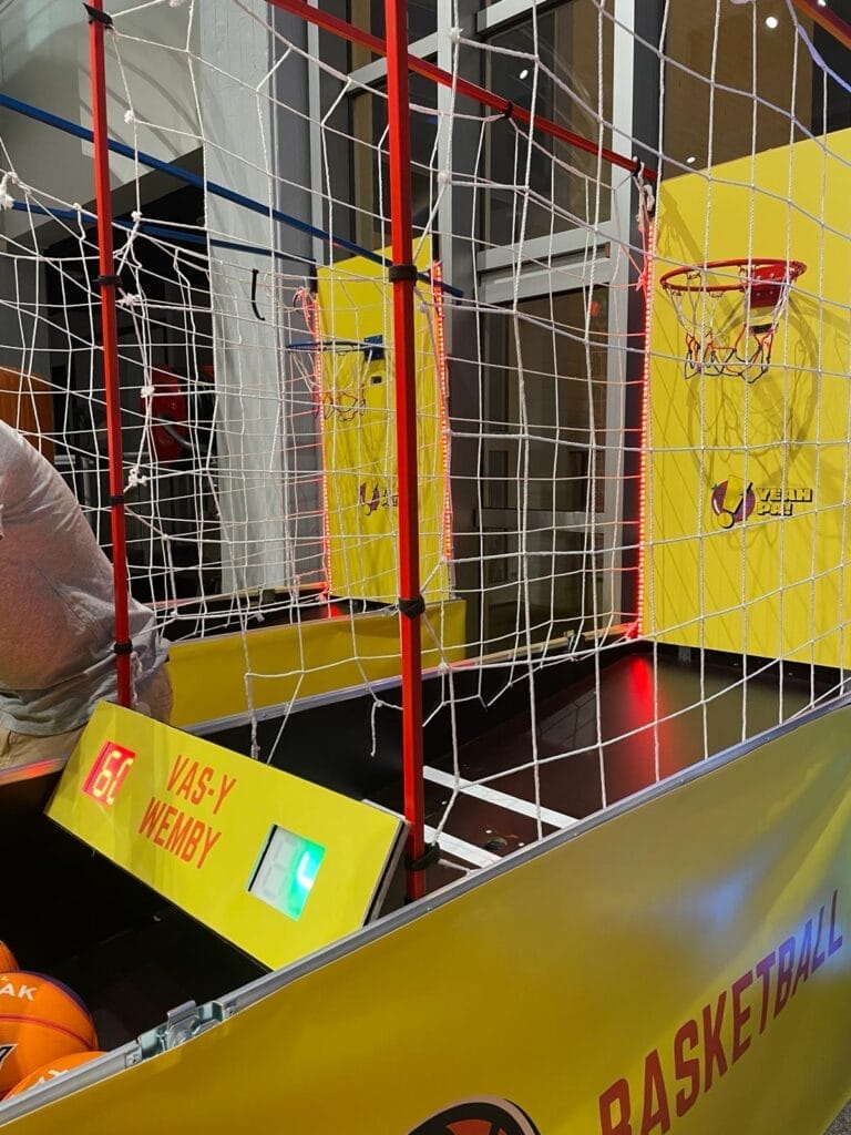 Arcades basket team building